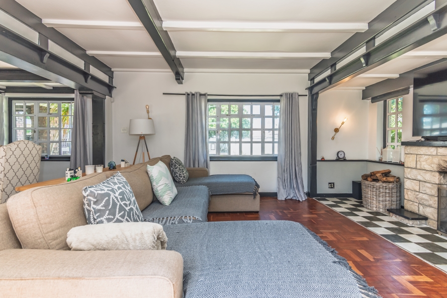 4 Bedroom Property for Sale in Rondebosch Western Cape